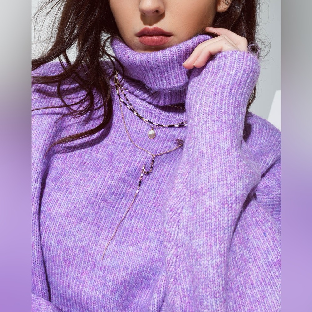 NWT Q2 purple oversized tutleneck sweater